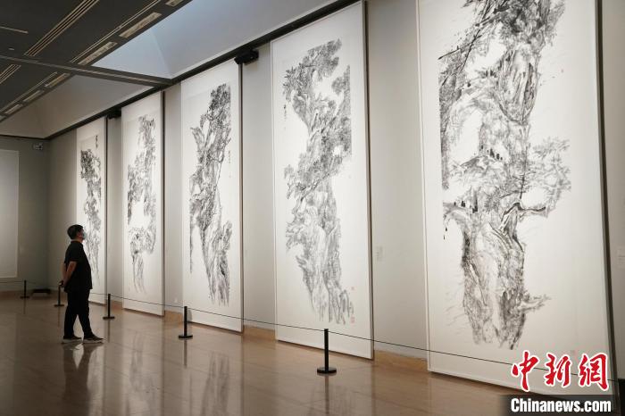 展览现场 史春阳 摄 展览现场 史春阳 摄
